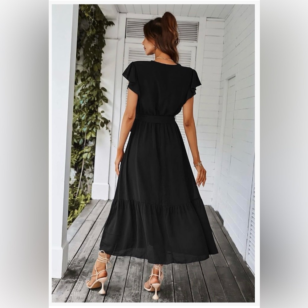 Chic Black Midi Dress with Tie Waist - Picture 4 of 8